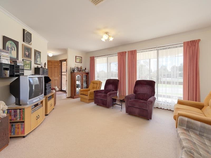 150-152 Hoddle Street, HOWLONG NSW 2643, Howlong - Thumbnail 3