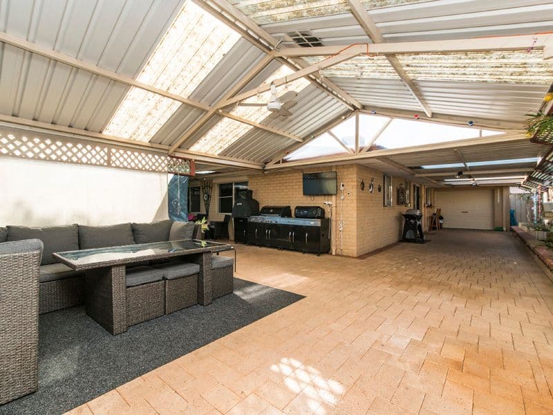 14 Summer Hill Place, Warnbro WA 6169, Warnbro - Thumbnail 3