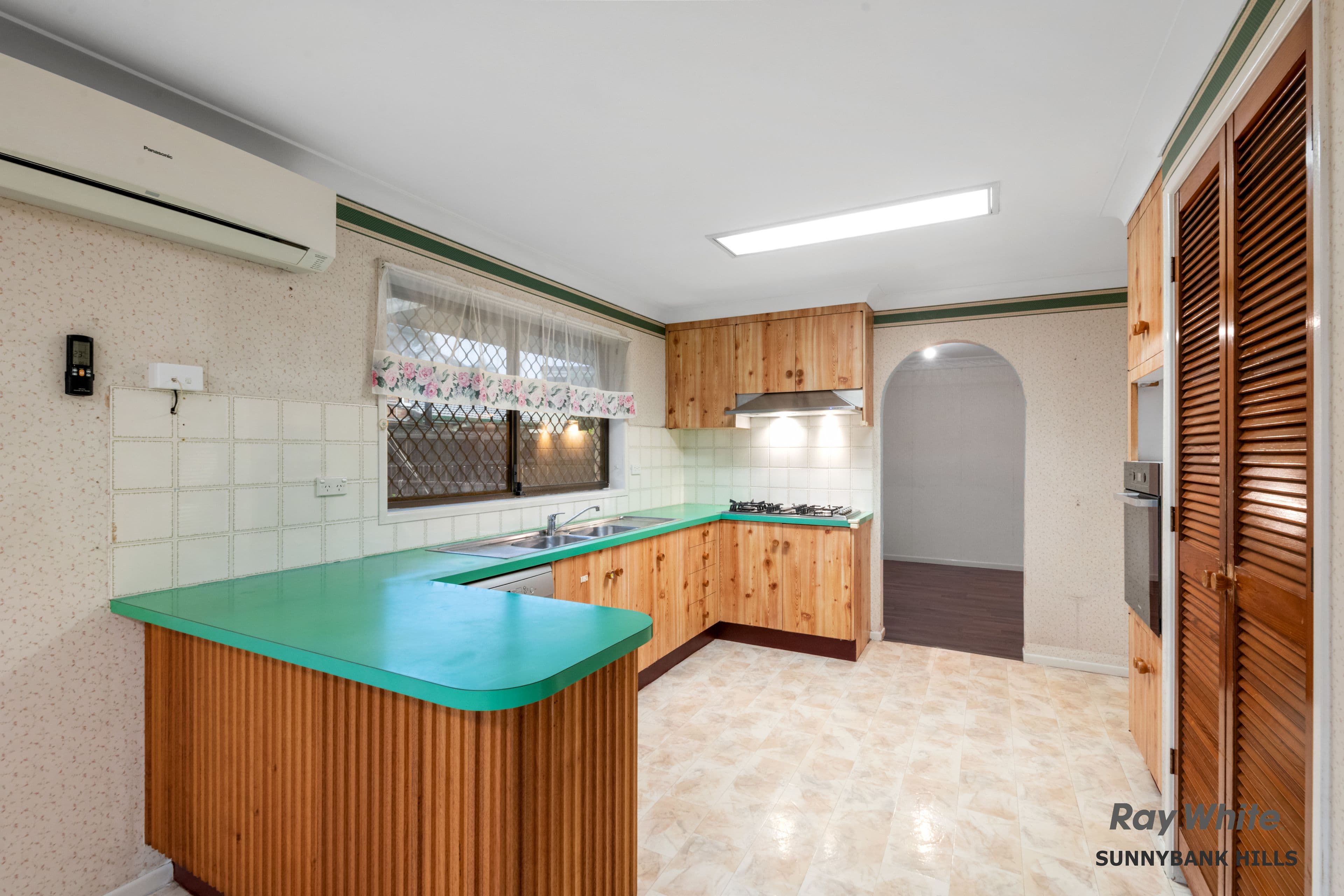 7 Snowberry Street, Sunnybank Hills QLD 4109, Sunnybank Hills - Thumbnail 4
