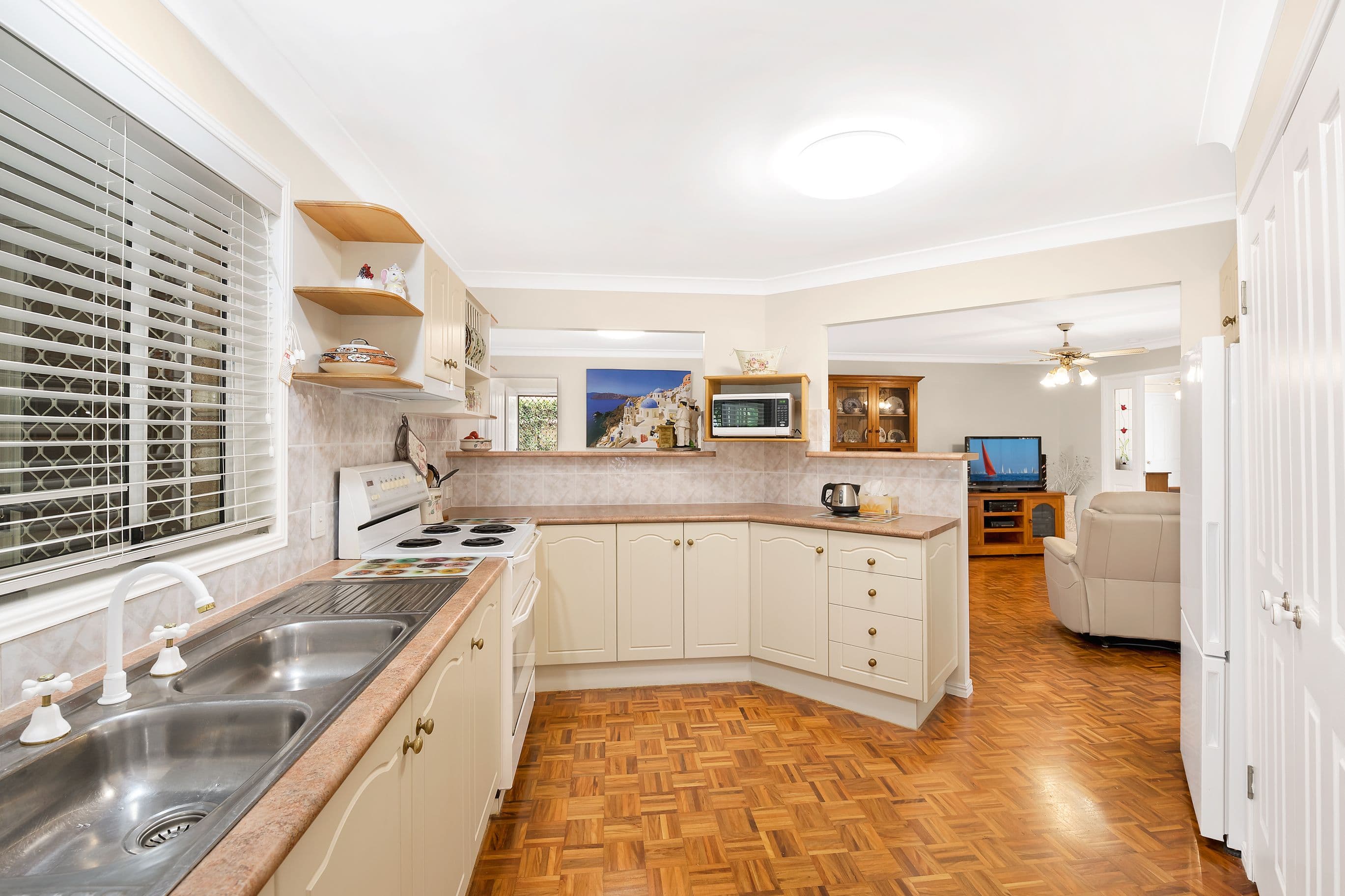 9 Bloodwood Court, Rothwell QLD 4022, Rothwell - Thumbnail 7