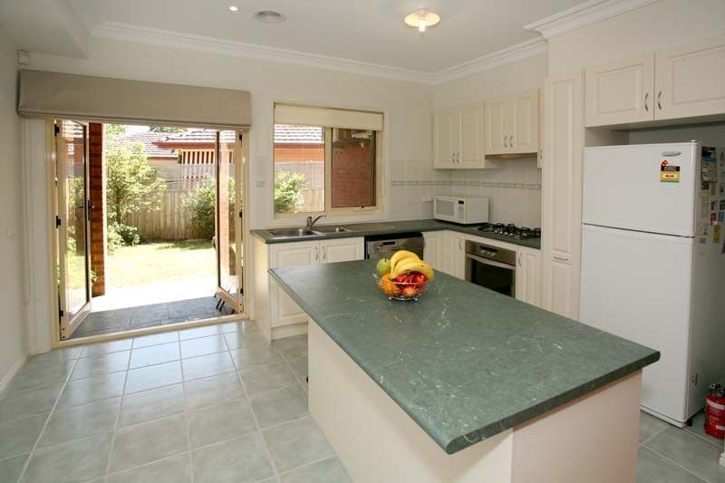 15 Belmont Road, GLEN WAVERLEY VIC 3150, Glen Waverley - Thumbnail 2