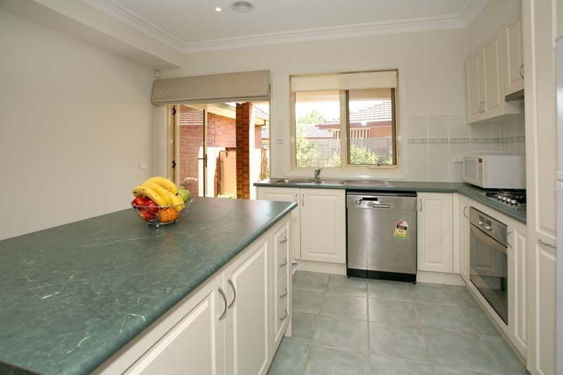 15 Belmont Road, GLEN WAVERLEY VIC 3150, Glen Waverley - Thumbnail 3