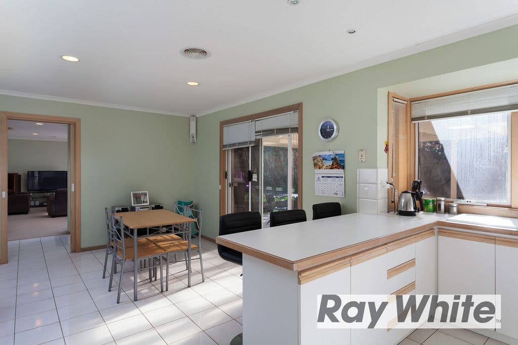 6 Cameron Court, SOMERVILLE VIC 3912, Somerville - Thumbnail 2