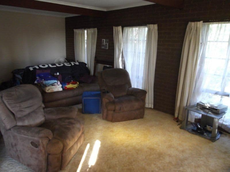 2 Lone Pine Avenue, COROWA NSW 2646, Corowa - Thumbnail 5