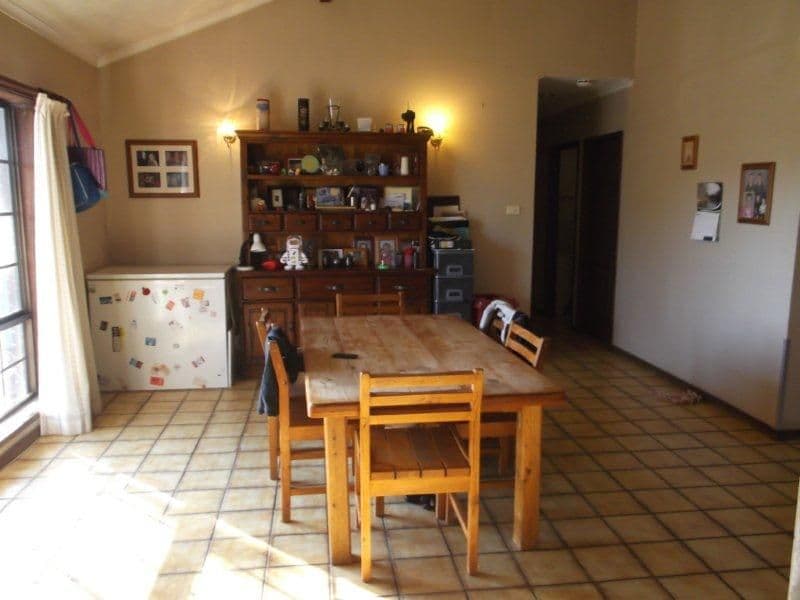 2 Lone Pine Avenue, COROWA NSW 2646, Corowa - Thumbnail 6
