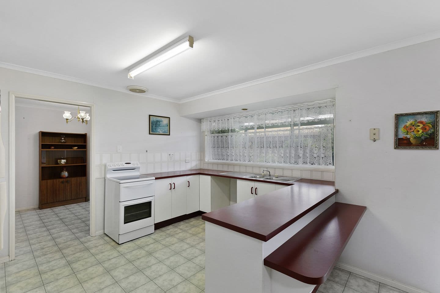84 Limpus Street, Urangan QLD 4655, Urangan - Thumbnail 5
