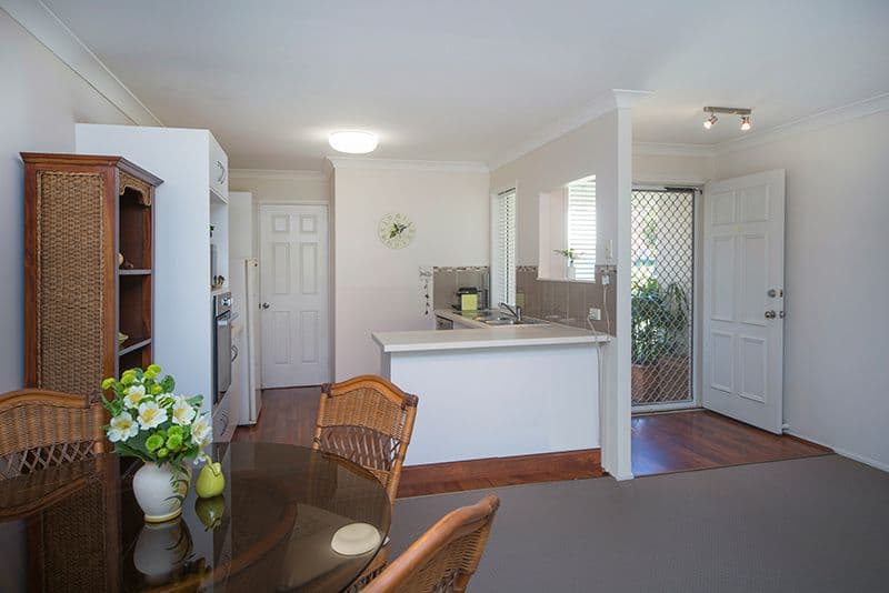 431-433 Pine Ridge Road, RUNAWAY BAY QLD 4216, Runaway Bay - Thumbnail 3
