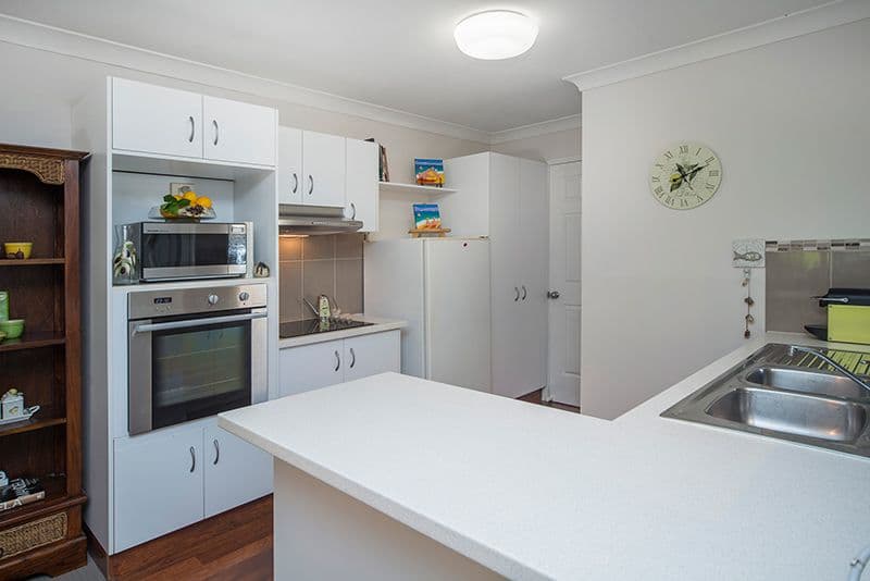 431-433 Pine Ridge Road, RUNAWAY BAY QLD 4216, Runaway Bay - Thumbnail 4