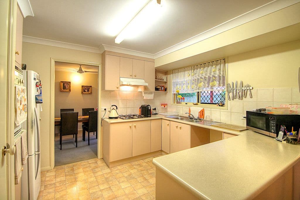 7 Jonquil Circuit, Flinders View QLD 4305, Flinders View - Thumbnail 2