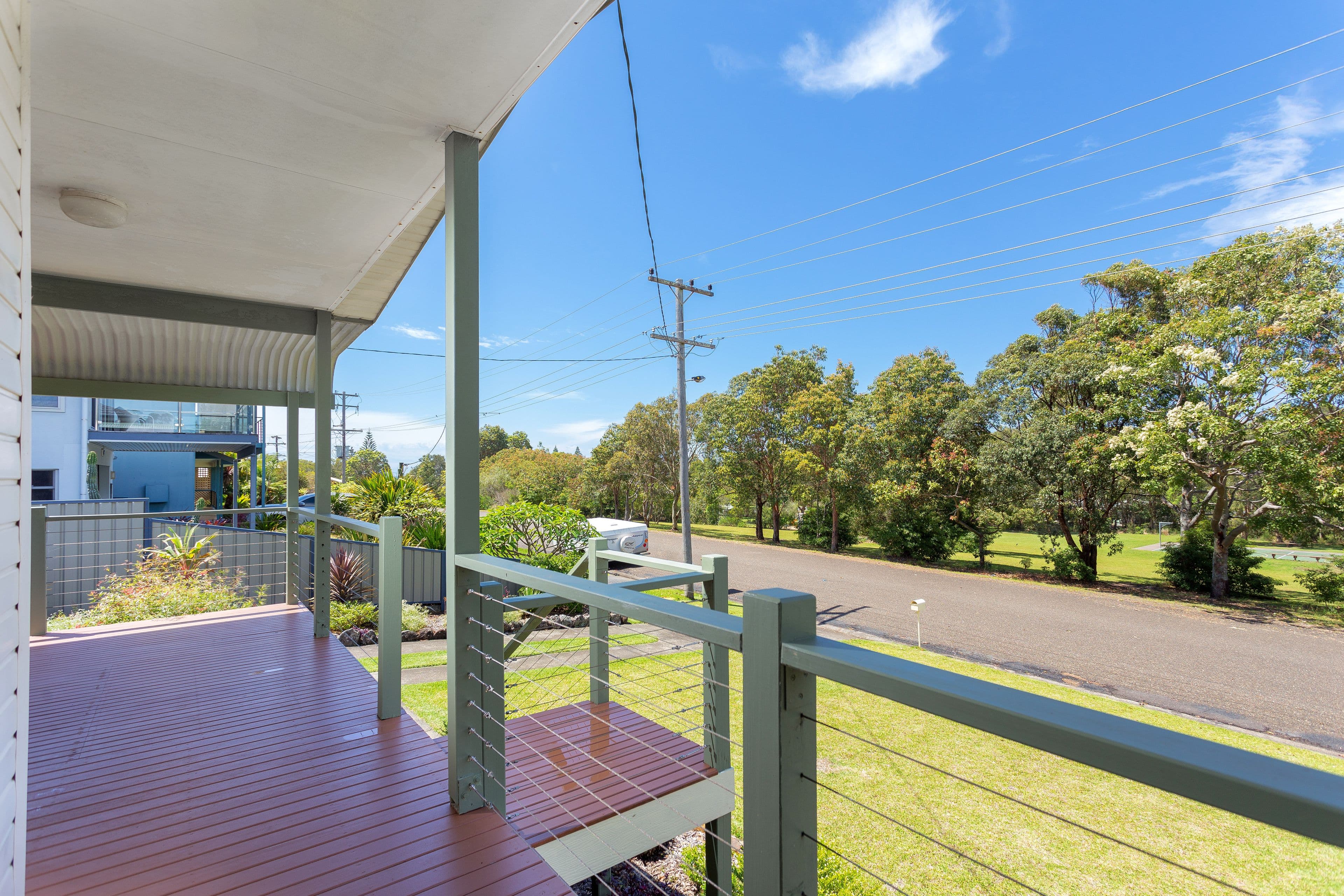 48 Saltwater Crescent, Diamond Beach - Thumbnail 2