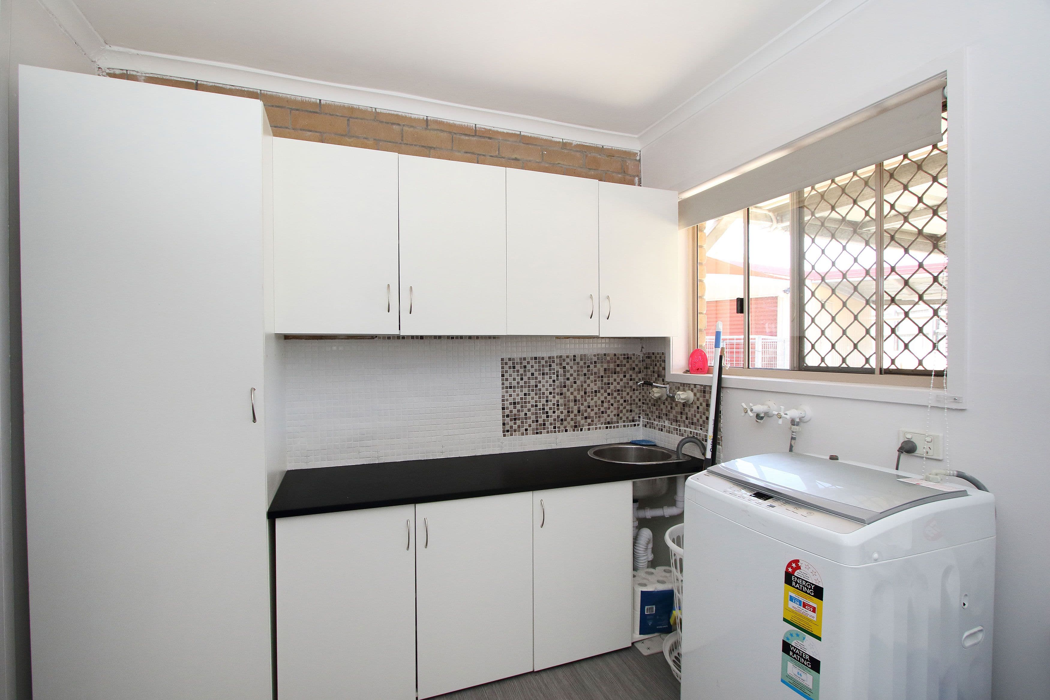 1 Battersby Street, One Mile QLD 4305, One Mile - Thumbnail 8