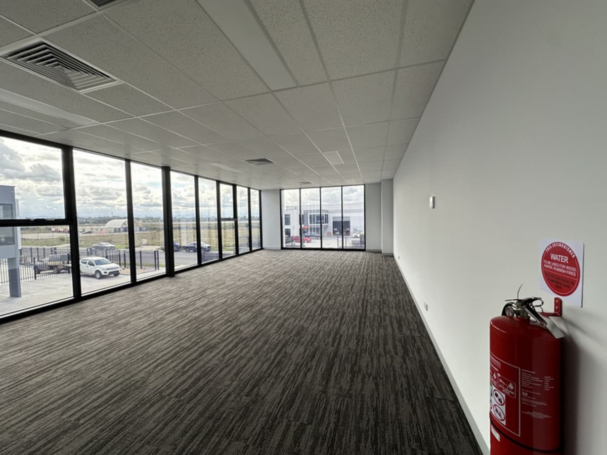 1 / 17 Sette Circuit, Pakenham VIC 3810, Pakenham - Thumbnail 5