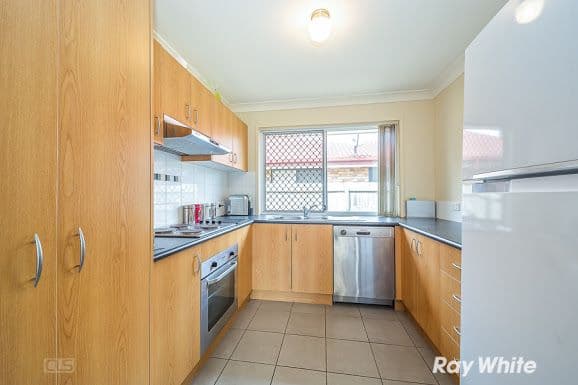 19 Renmark Crescent, Caboolture South QLD 4510, Caboolture South - Thumbnail 3