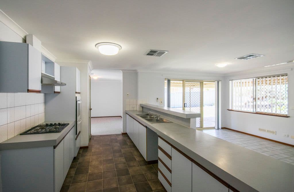 21 Seaview Boulevard, Wandina WA 6530, Wandina - Thumbnail 6