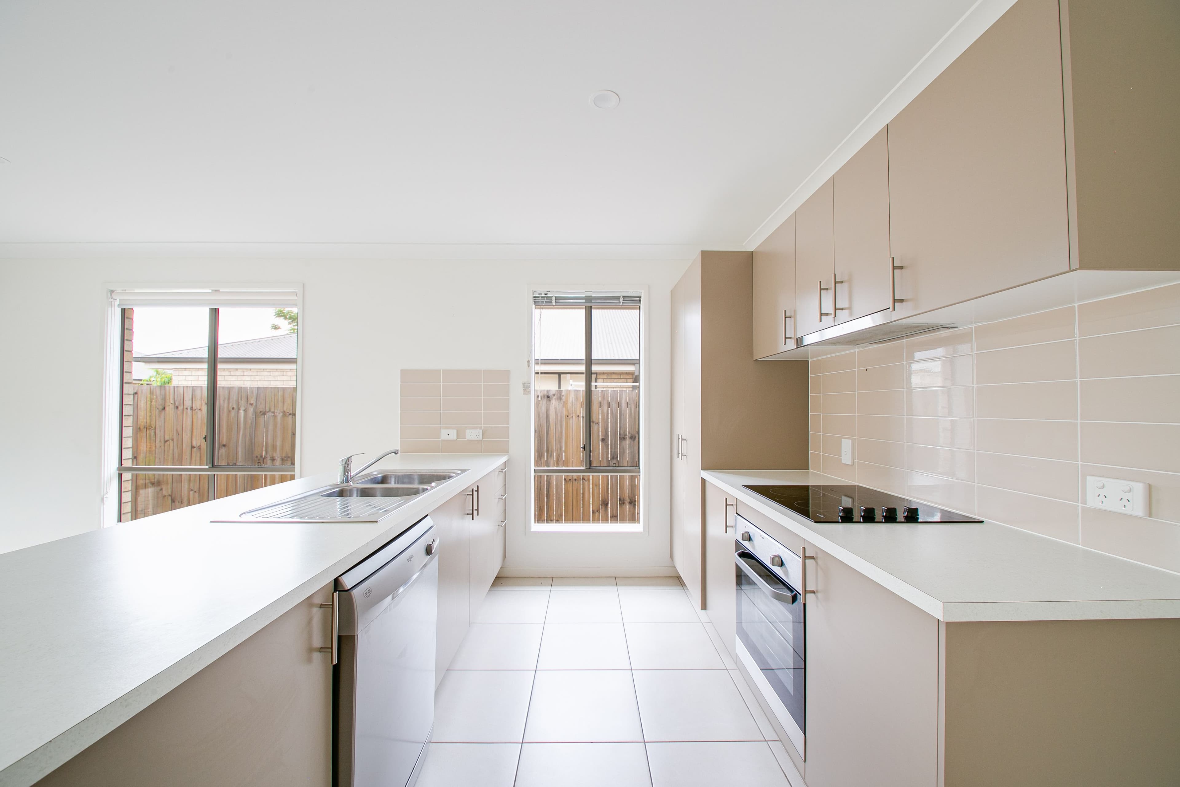 32 Eagleton Crescent, Leichhardt QLD 4305, Leichhardt - Thumbnail 4