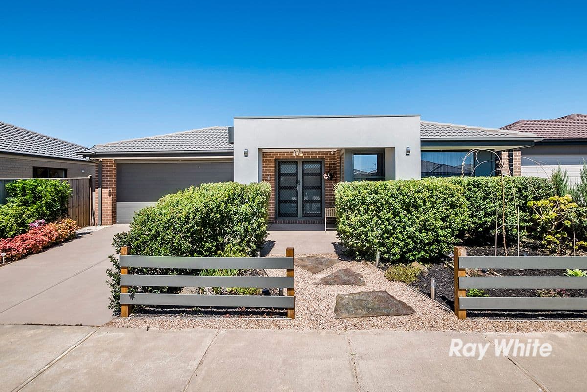 26 Naas Road, Clyde North VIC 3978, Clyde North - Image 1