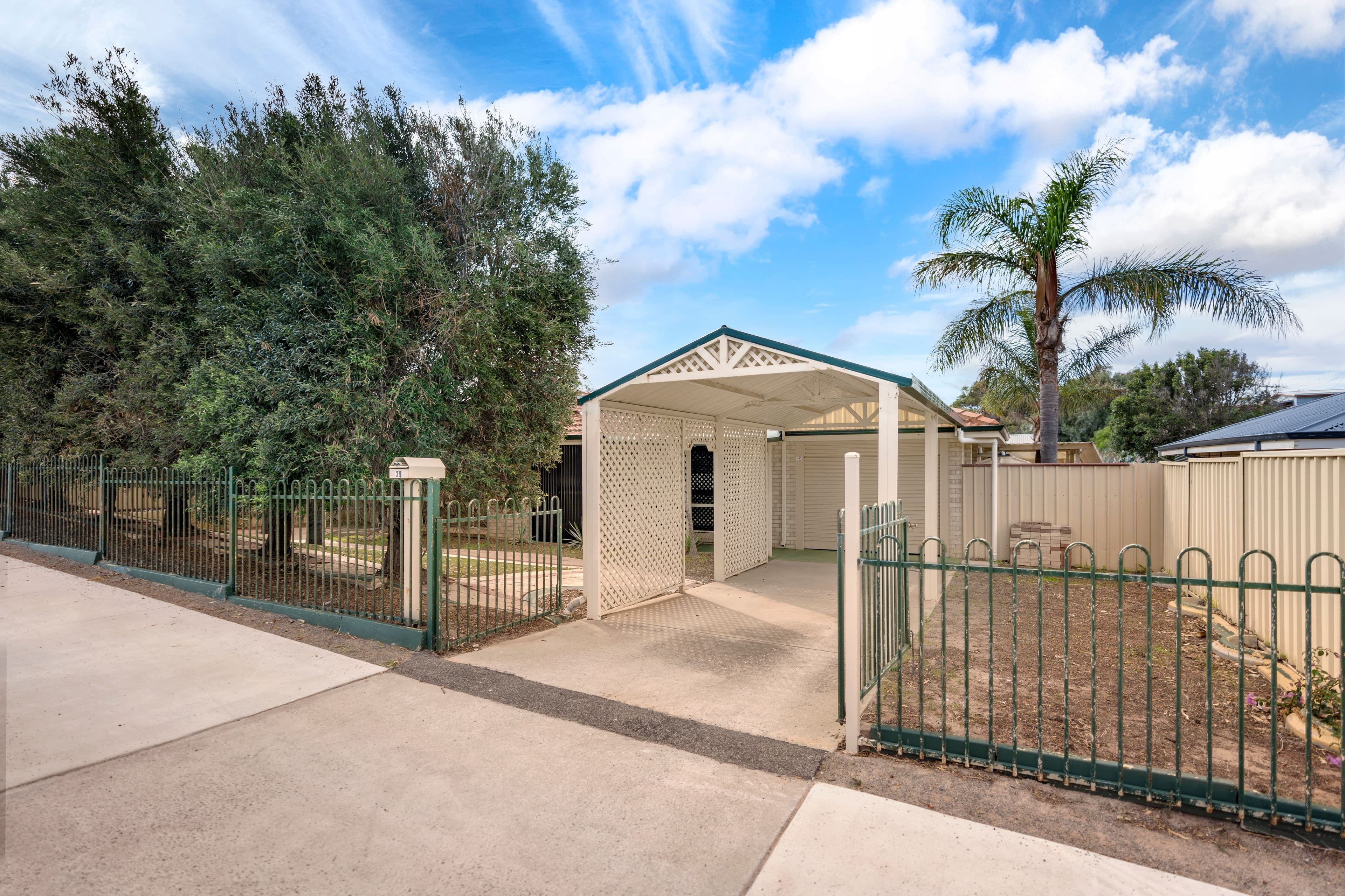 39 Bayly Street, Geraldton WA 6530, Geraldton - Thumbnail 2