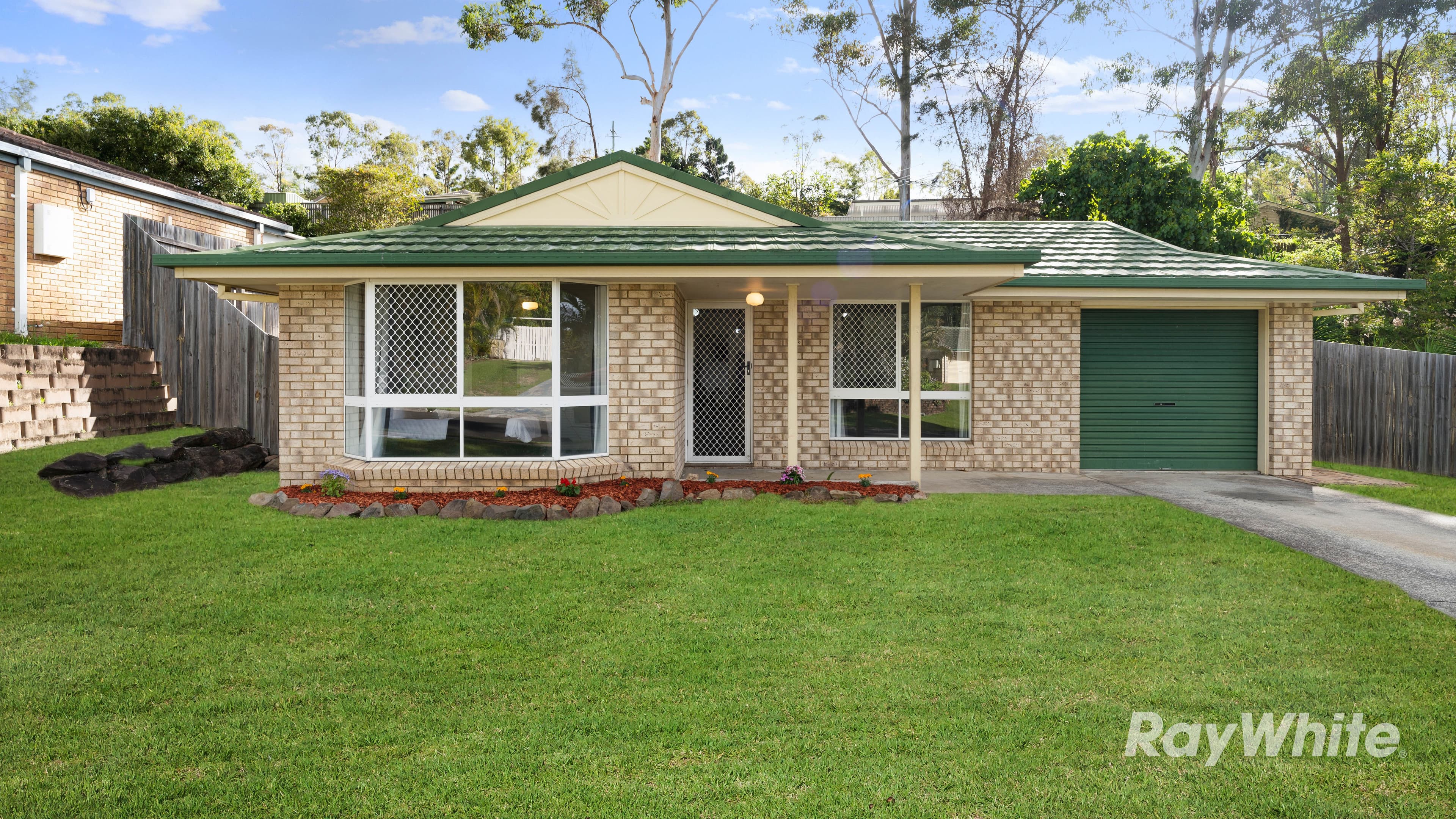 15 Lindau Street, Edens Landing QLD 4207, Edens Landing - Image 1