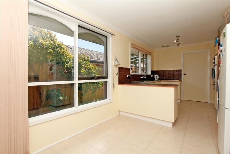 6 Primula Close, BUNDOORA VIC 3083, Bundoora - Thumbnail 3