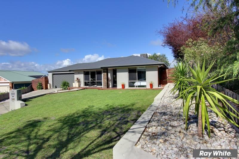 10 Correa Court, MOUNT MARTHA VIC 3934, Mount Martha - Thumbnail 2