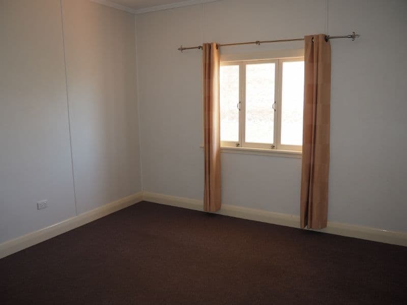 8 Buckler Street, Maryborough QLD 4650, Maryborough - Thumbnail 4