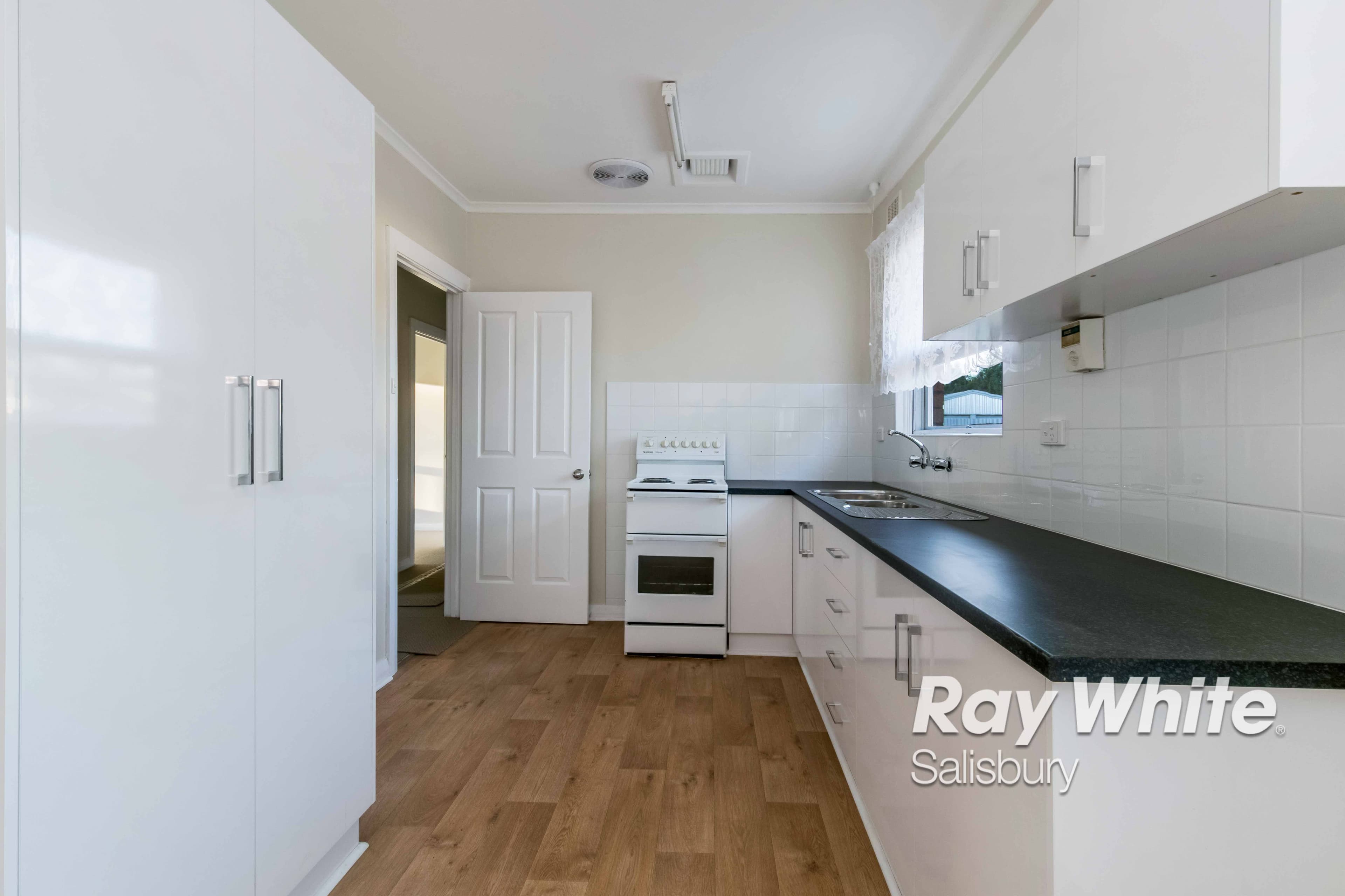 27 Belinda Crescent, Salisbury North SA 5108, Salisbury North - Thumbnail 5