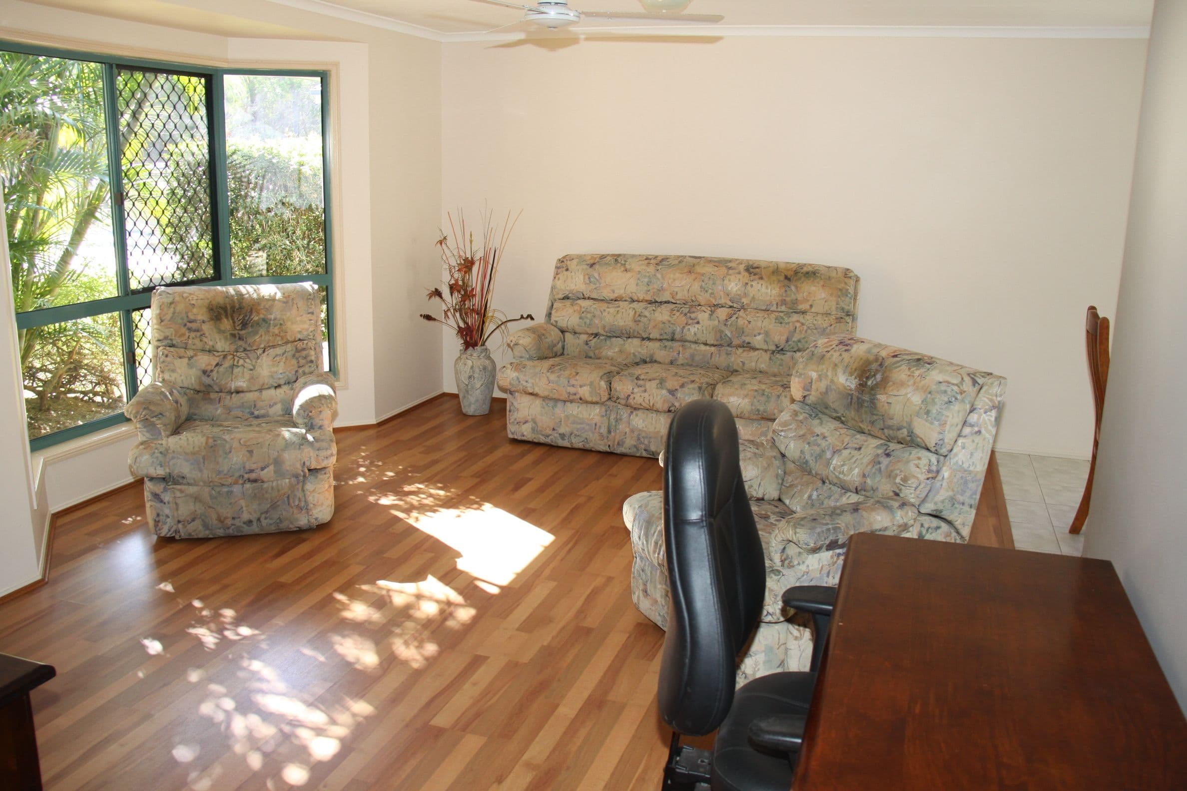 101 The Oaks Road, Tannum Sands QLD 4680, Tannum Sands - Thumbnail 2