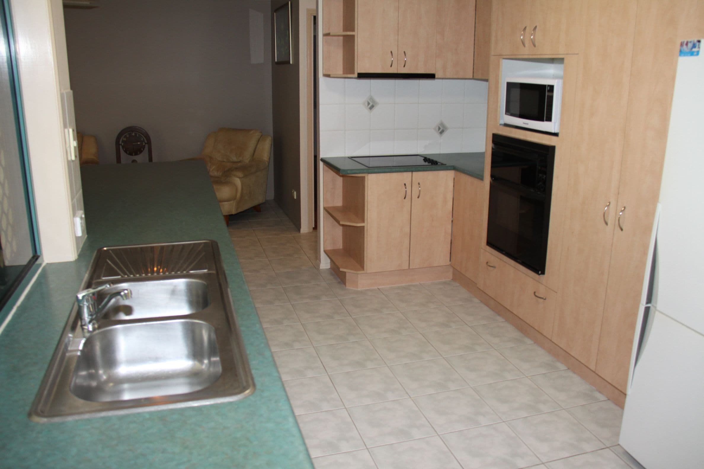 101 The Oaks Road, Tannum Sands QLD 4680, Tannum Sands - Thumbnail 5