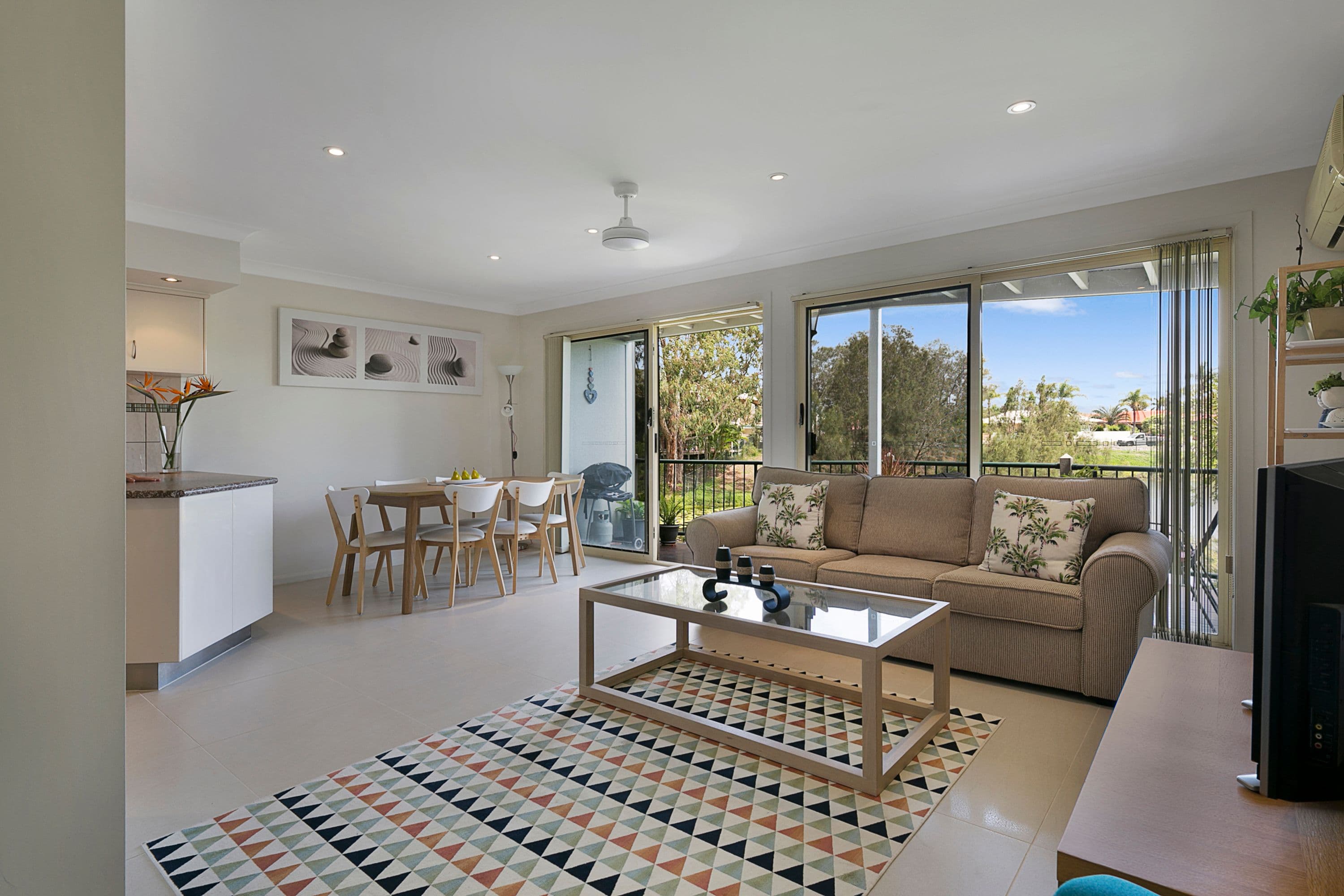 7-9 Santa Cruz Boulevard, Clear Island Waters QLD 4226, Clear Island Waters - Thumbnail 8