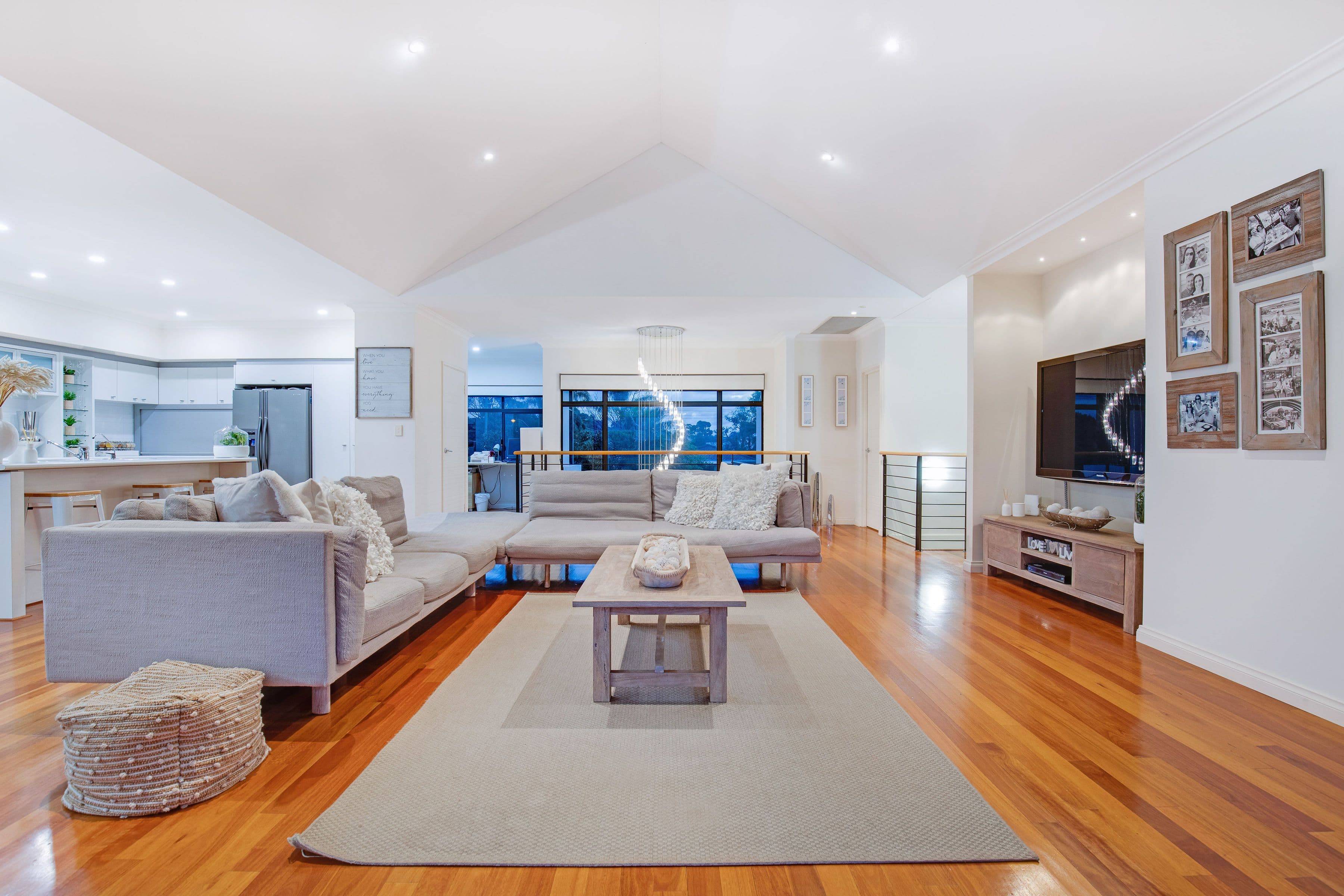 2 Sharon Drive, Carine WA 6020, Carine - Thumbnail 6