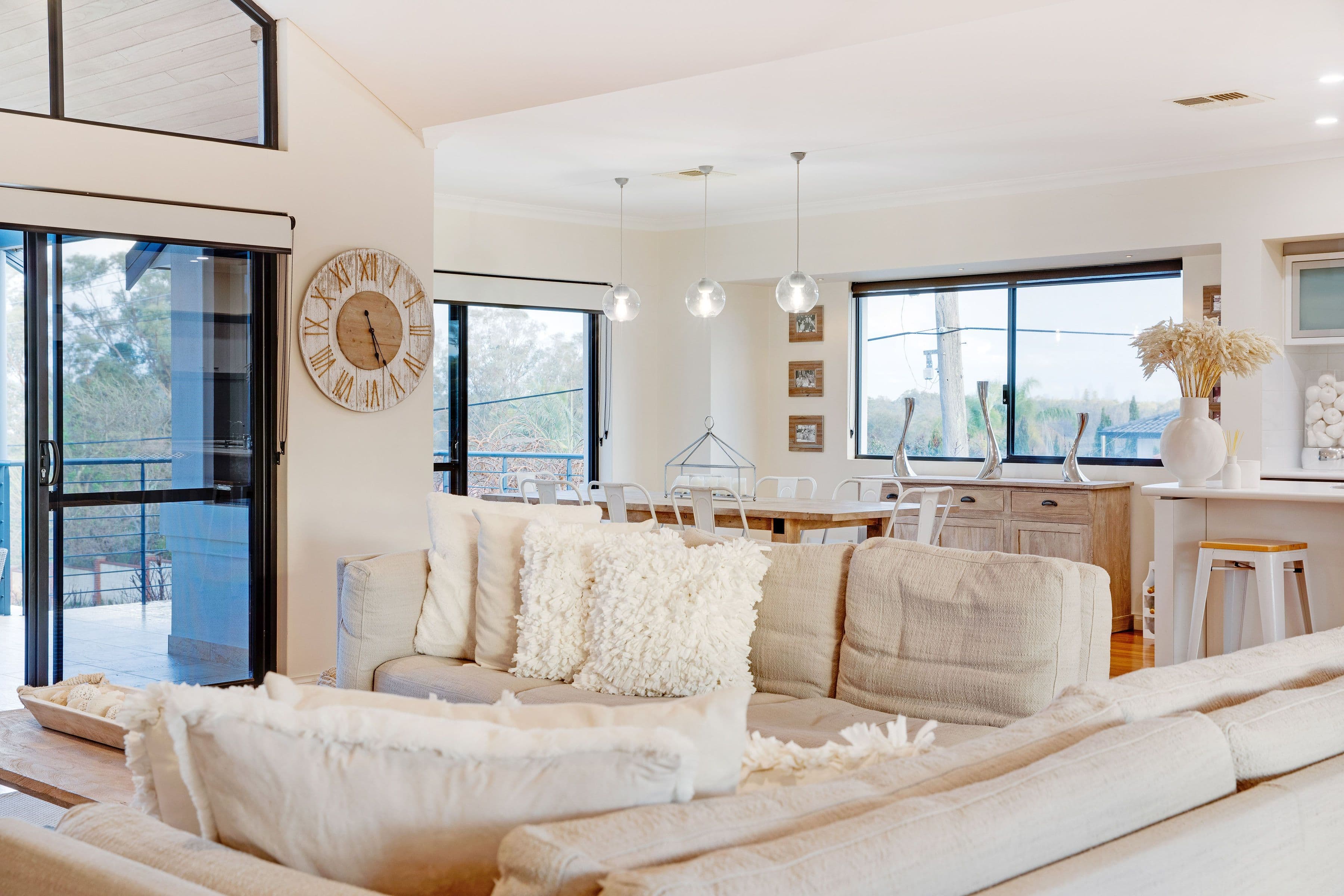 2 Sharon Drive, Carine WA 6020, Carine - Thumbnail 7