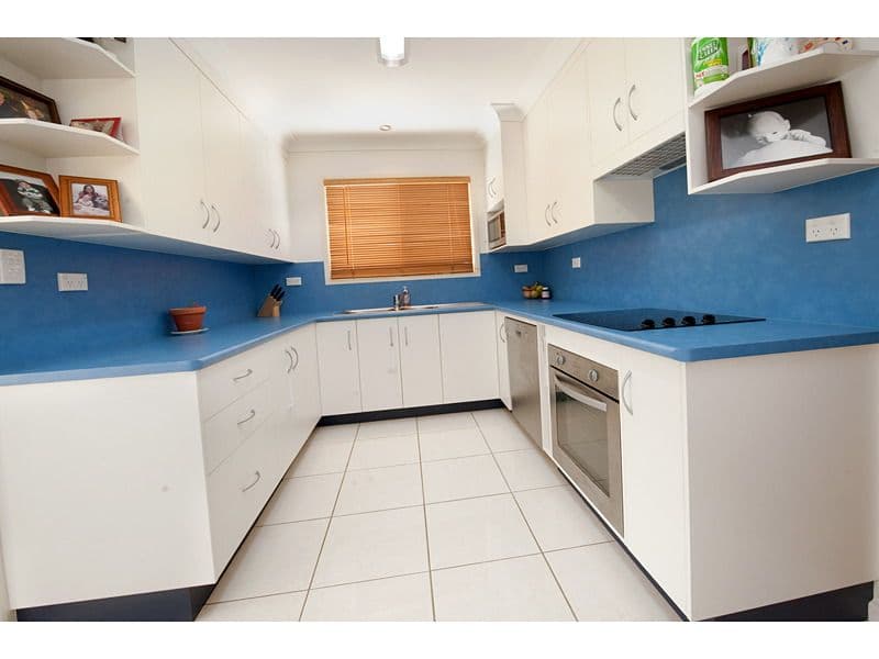 2/6 Webb Street, Labrador, QLD, 4215, Labrador - Thumbnail 5