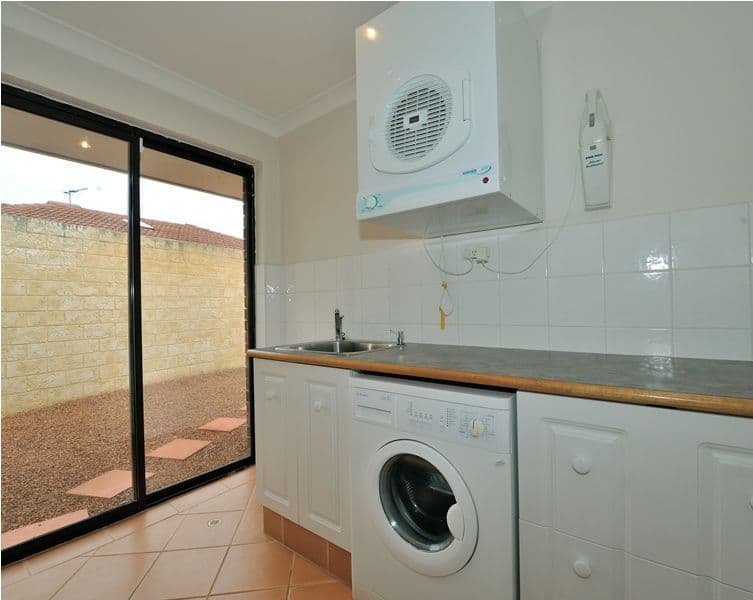 1 Clennett Close, COOLOONGUP WA 6168, Cooloongup - Thumbnail 8