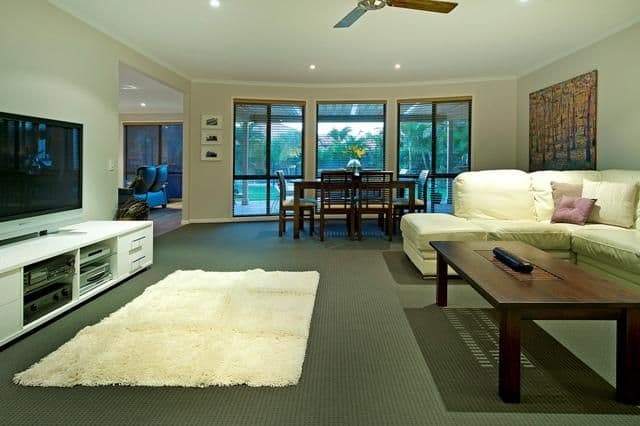 6 John Dalley Drive, HELENSVALE QLD 4212, Helensvale - Thumbnail 6