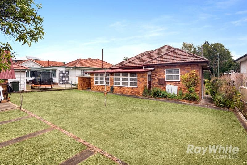 6 Sunny Avenue, Wavell Heights QLD 4012, Wavell Heights - Thumbnail 2