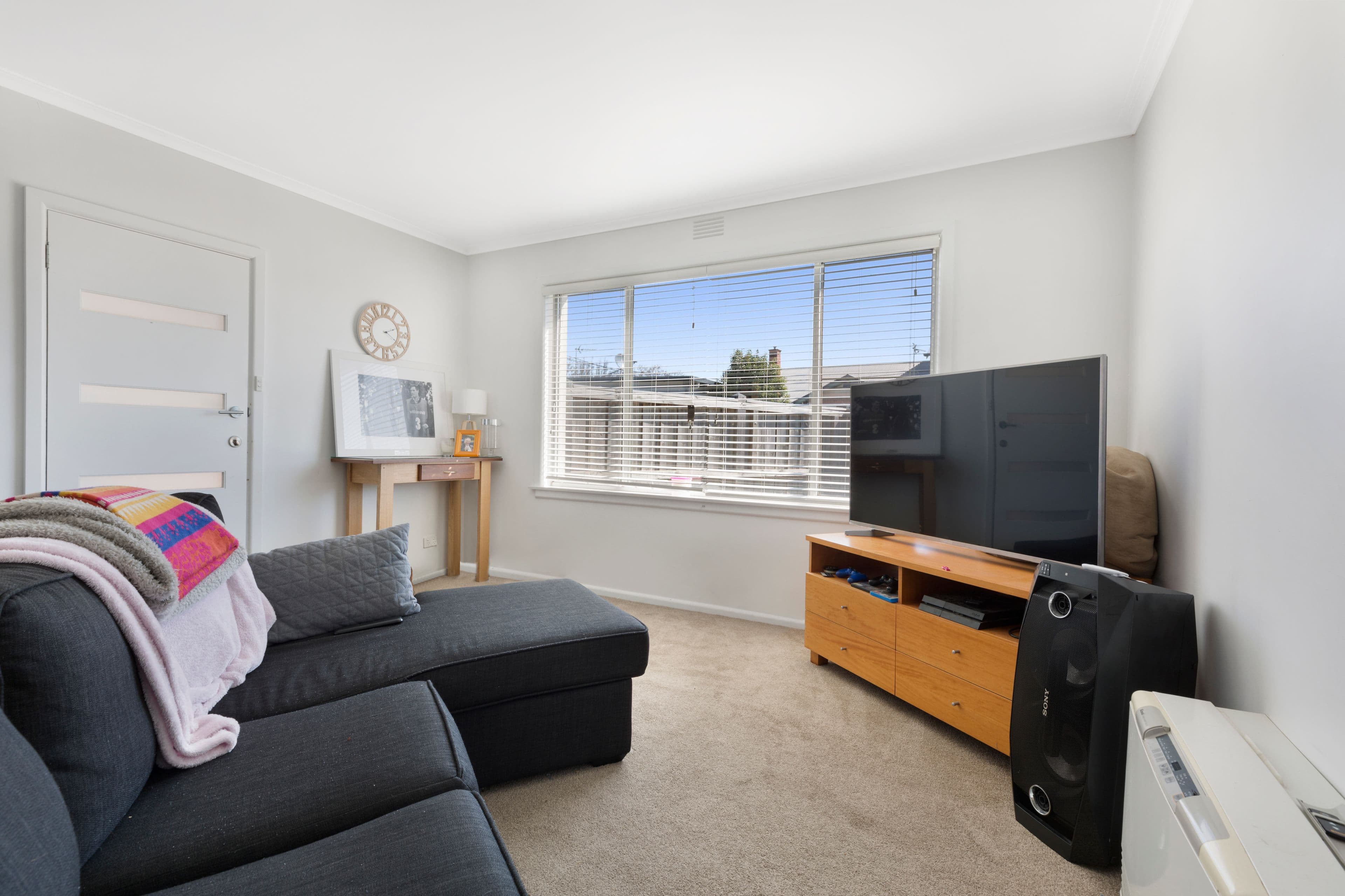 1110 Gregory Street, Lake Wendouree VIC 3350, Lake Wendouree - Thumbnail 4