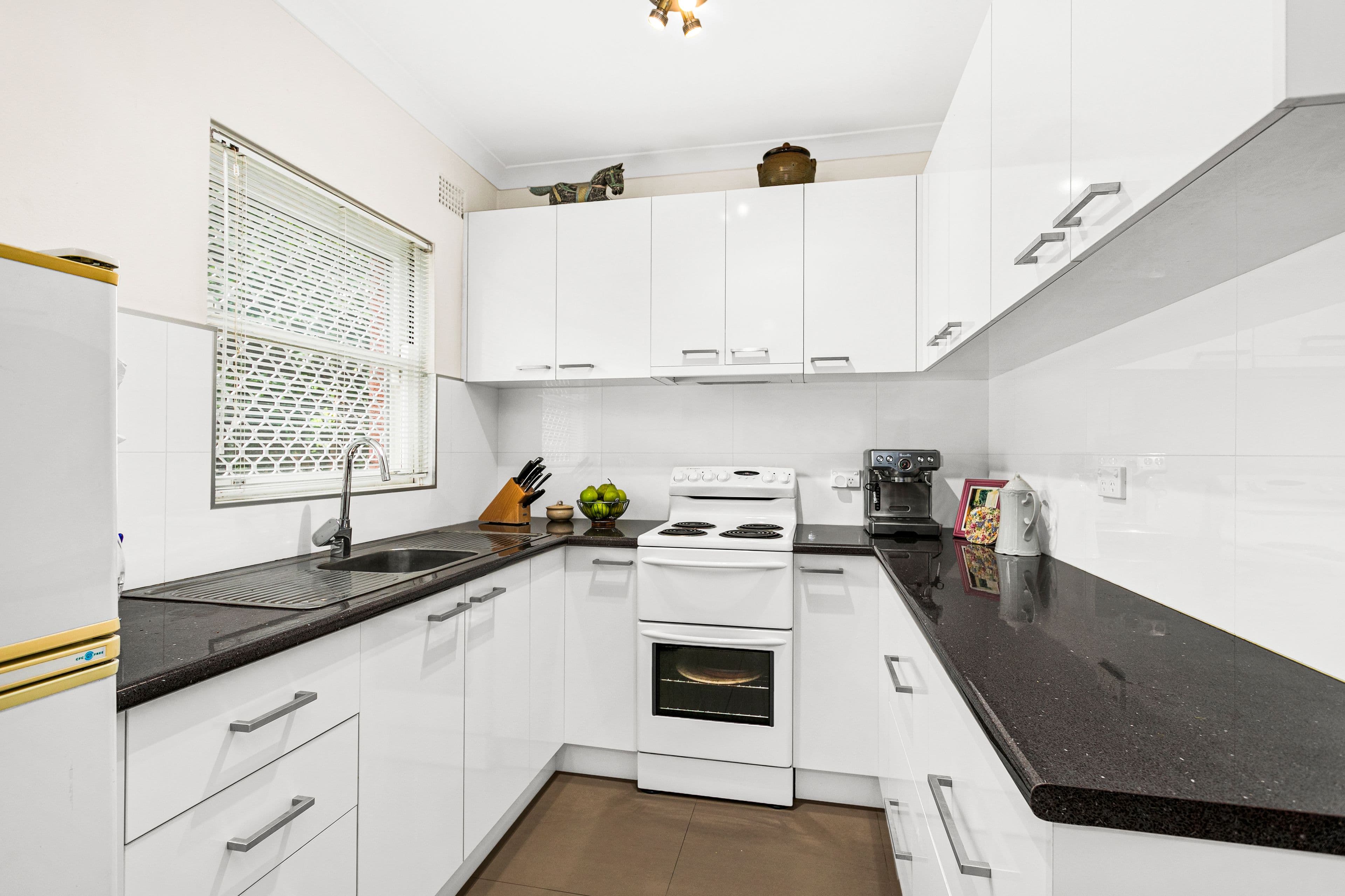 43 Macquarie Place, Mortdale NSW 2223, Mortdale - Thumbnail 3