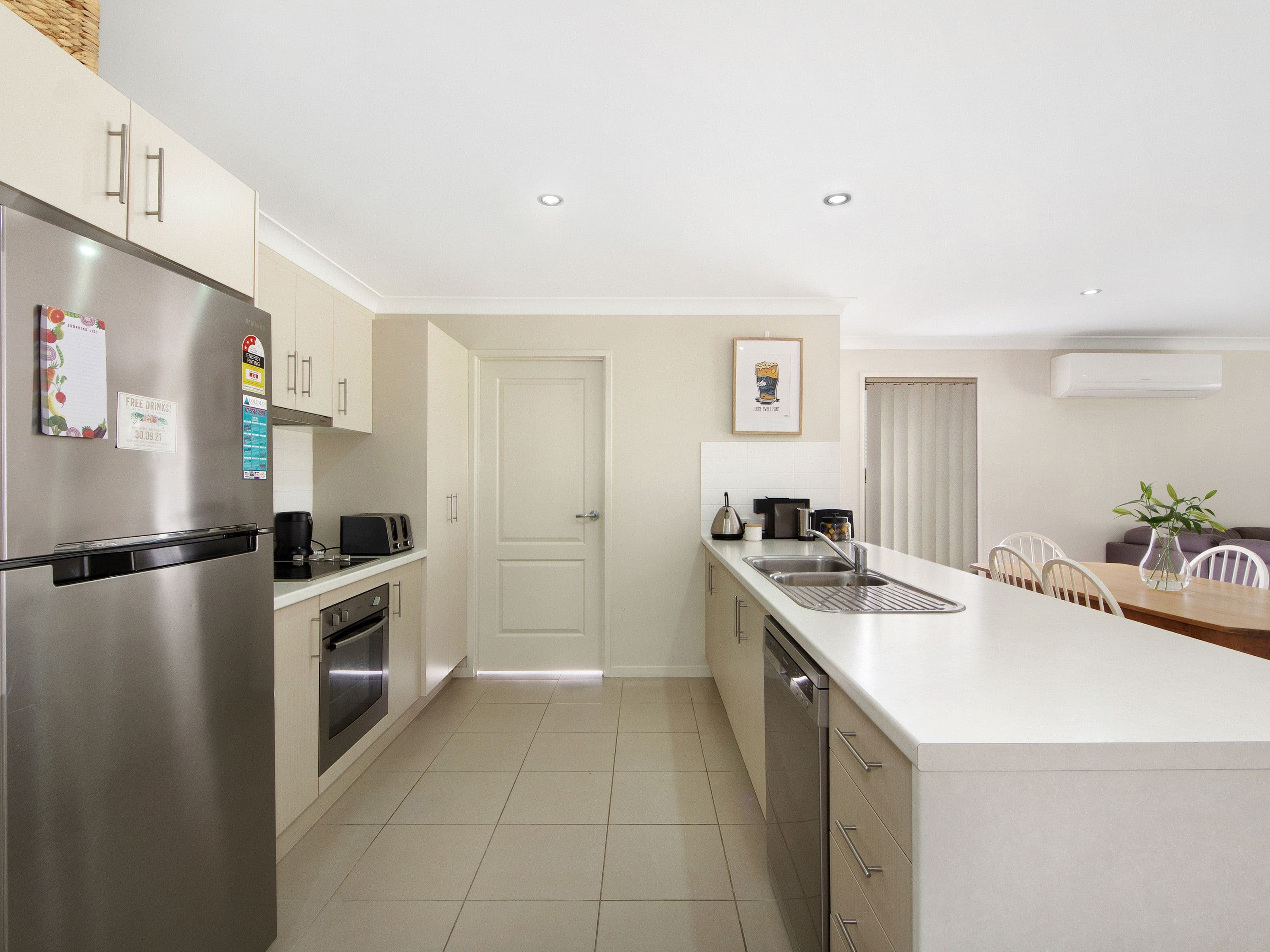 6 Brady Court, Ormeau QLD 4208, Ormeau - Thumbnail 4