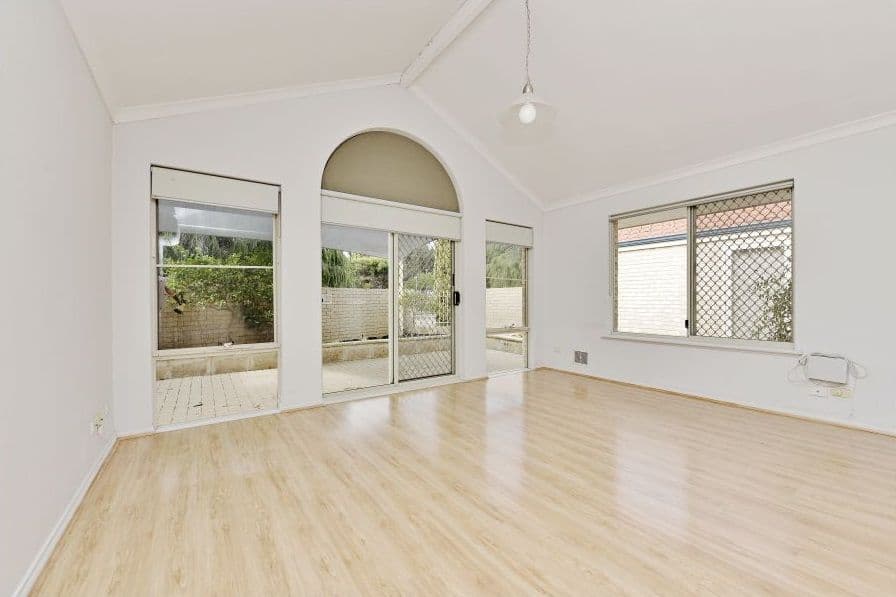 5 Mount Henry Road, Como WA 6152, Como - Thumbnail 2