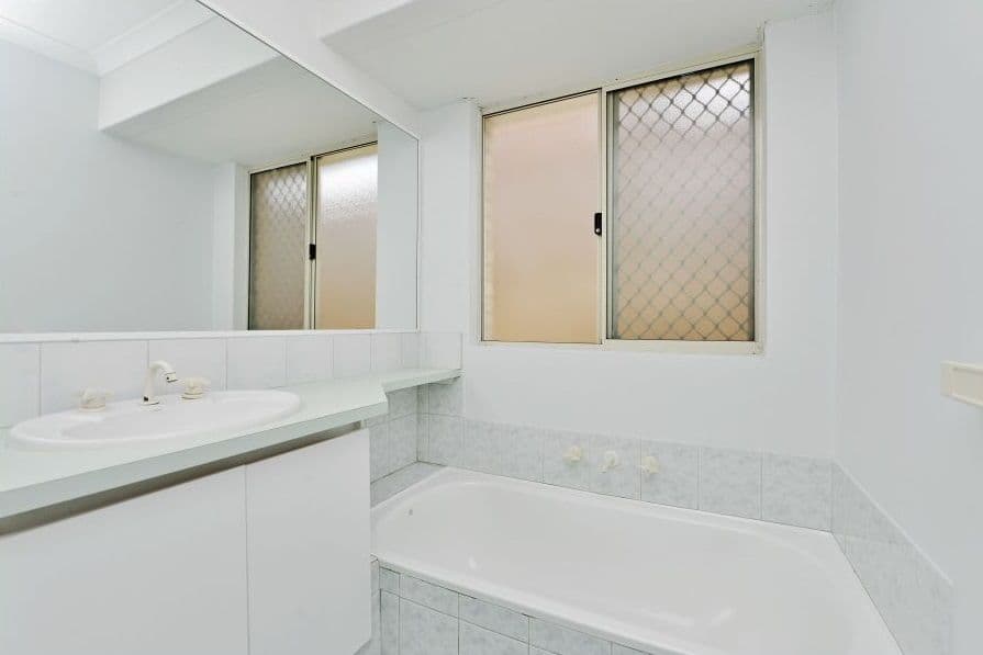 5 Mount Henry Road, Como WA 6152, Como - Thumbnail 8