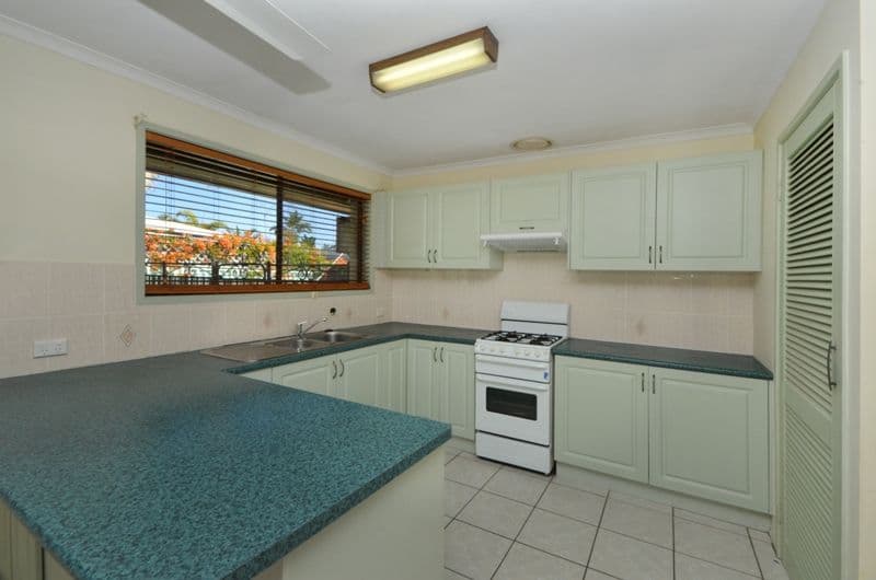 2 Emu Place, Burleigh Waters QLD 4220, Burleigh Waters - Thumbnail 6