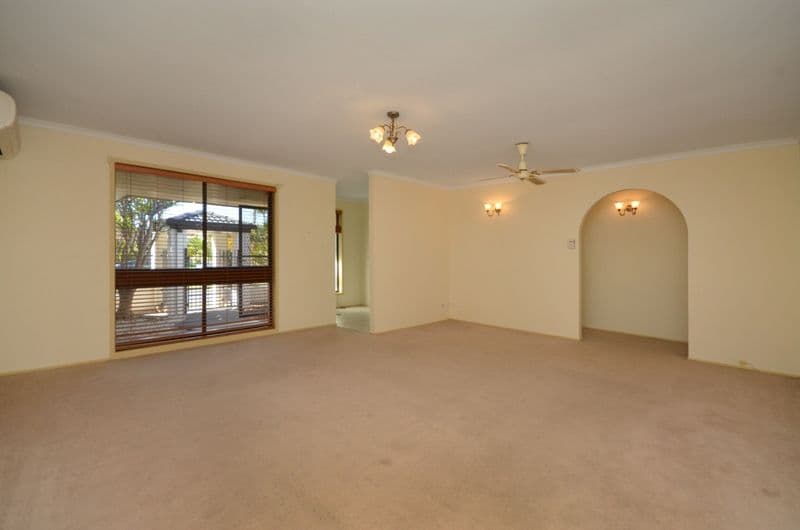2 Emu Place, Burleigh Waters QLD 4220, Burleigh Waters - Thumbnail 7