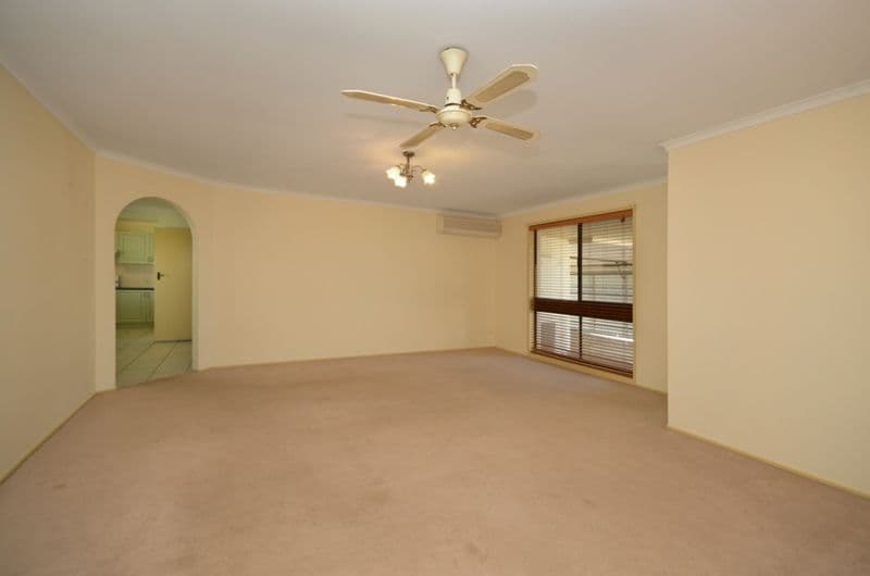 2 Emu Place, Burleigh Waters QLD 4220, Burleigh Waters - Thumbnail 8