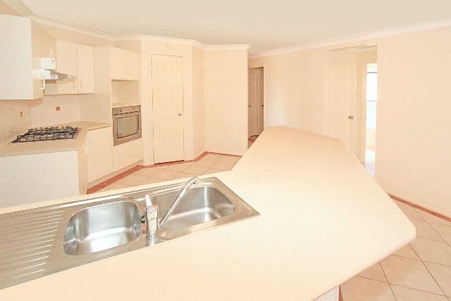18 Antarctic Street, YEPPOON QLD 4703, Yeppoon - Thumbnail 4