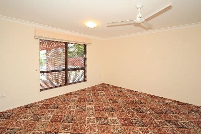 18 Antarctic Street, YEPPOON QLD 4703, Yeppoon - Thumbnail 8