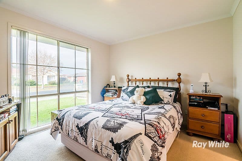 14 Dartmoor Drive, Cranbourne East VIC 3977, Cranbourne East - Thumbnail 7