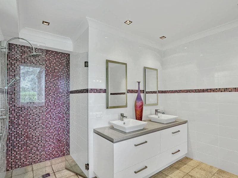 1 The Bulwark (Cnr Edinburgh Road and Knight Place), CASTLECRAG NSW 2068, Castlecrag - Thumbnail 6