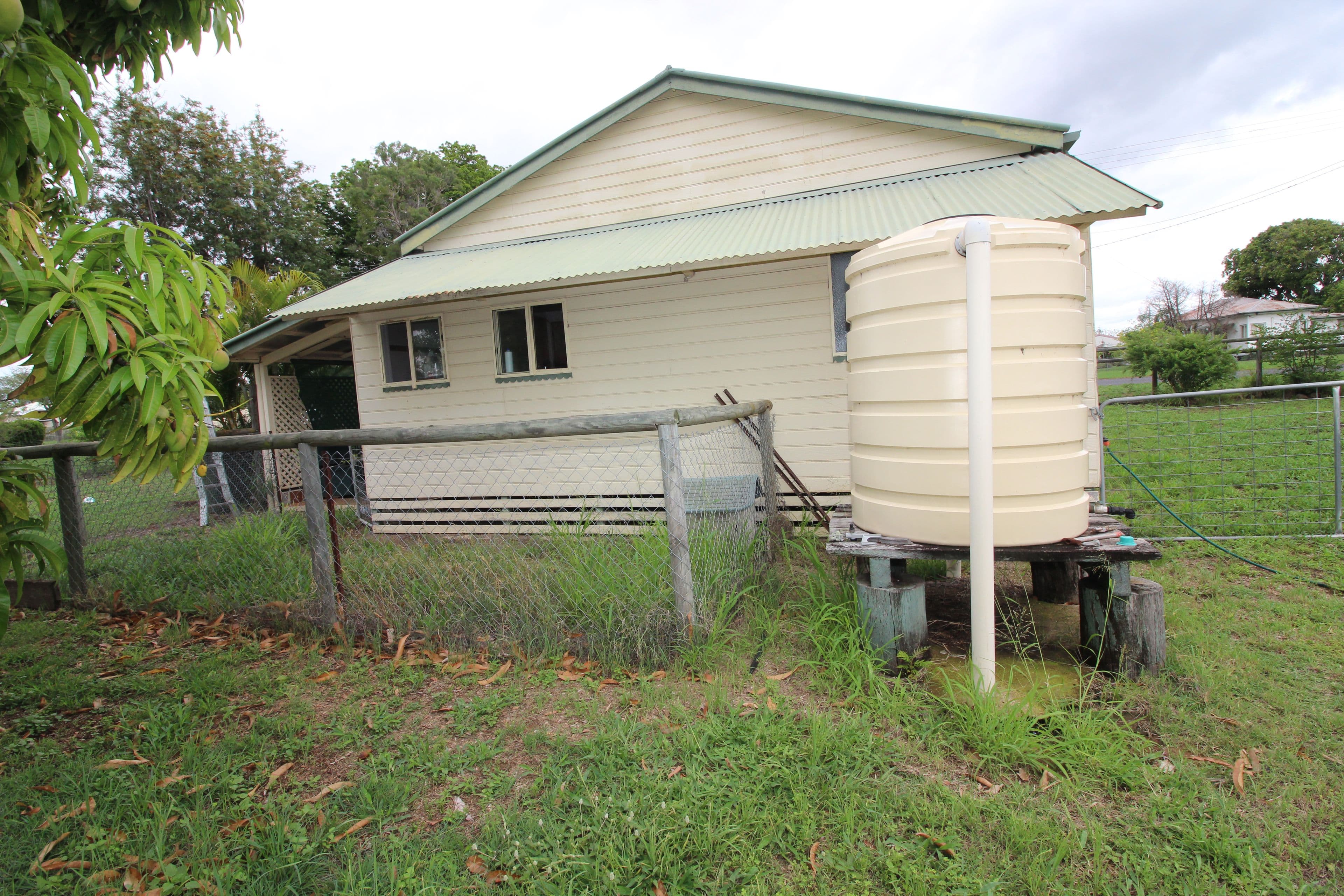 87 Meson Street, Gayndah QLD 4625, Gayndah - Thumbnail 5