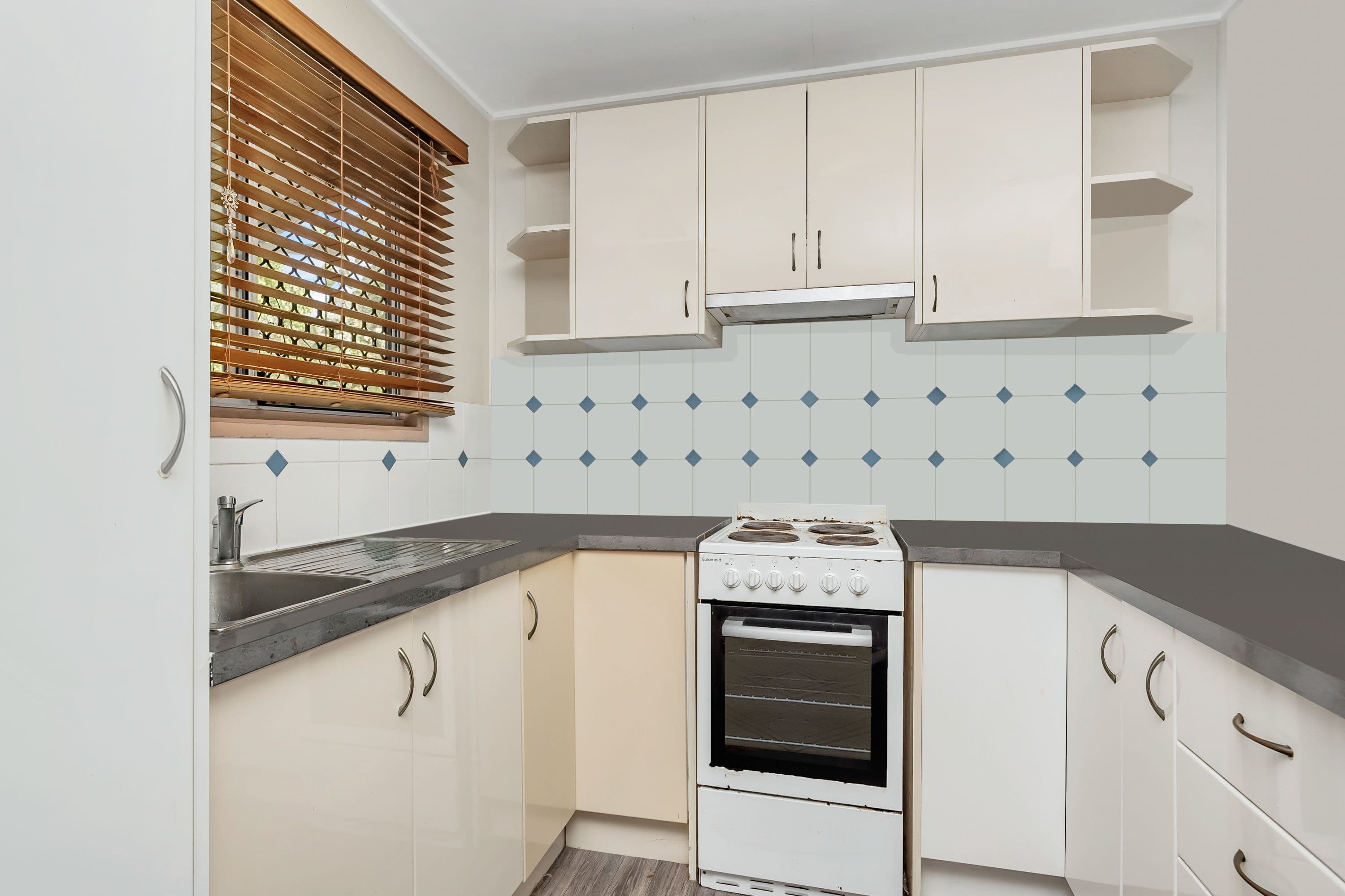 14 Linden Crescent, Wulguru QLD 4811, Wulguru - Thumbnail 3
