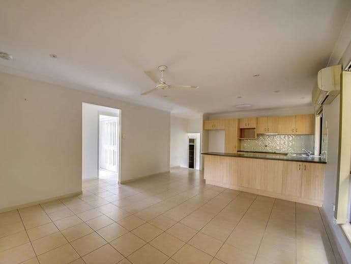 95 Opossum Circuit, Springfield Lakes QLD 4300, Springfield Lakes - Thumbnail 3